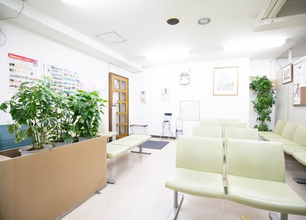 西船山本皮フ科_8