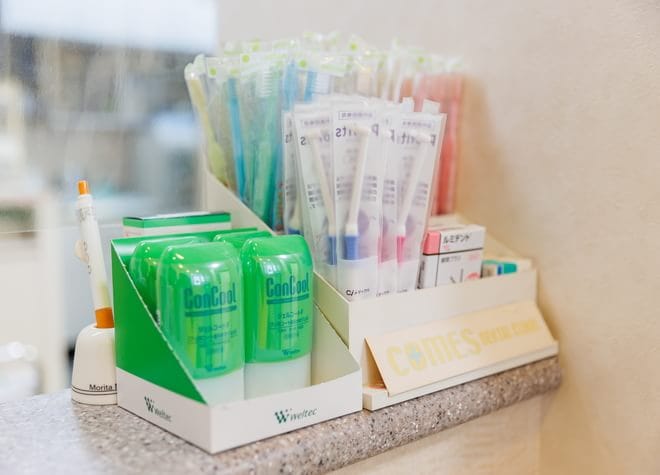 ＣＯＭＥＳ　ＤＥＮＴＡＬ　ＣＬＩＮＩＣ_5
