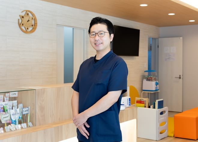 岡崎駅東口みかづきファミリー歯科医院_孫田　哲郎