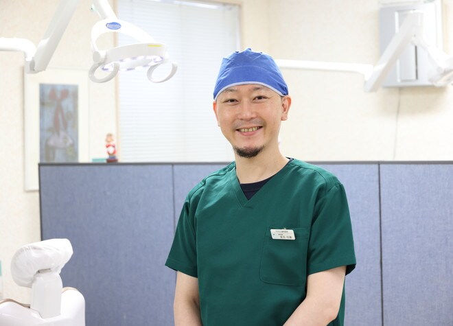 やすもと歯科医院_安元　行徳
