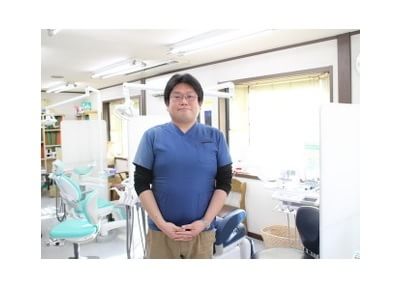 え歯科医院_山中　仁太郎(Jintaro Yamanaka)