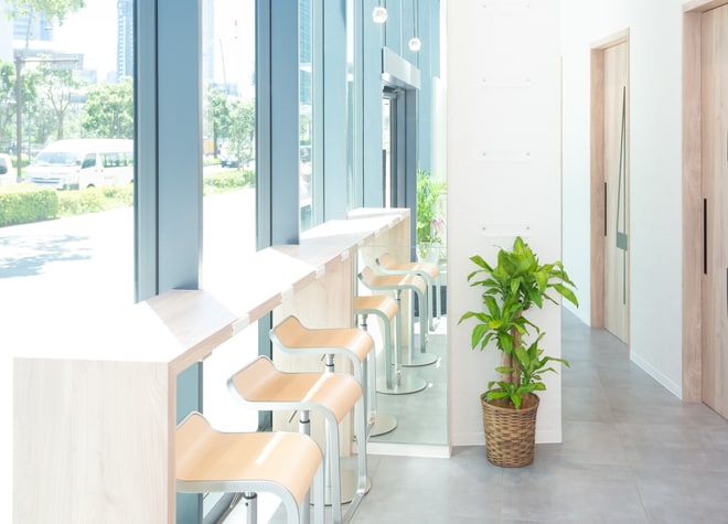 ＯＣＥＡＮ　ＤＥＮＴＡＬ　ＯＦＦＩＣＥ　ＭＩＮＡＴＯＭＩＲＡＩ_3