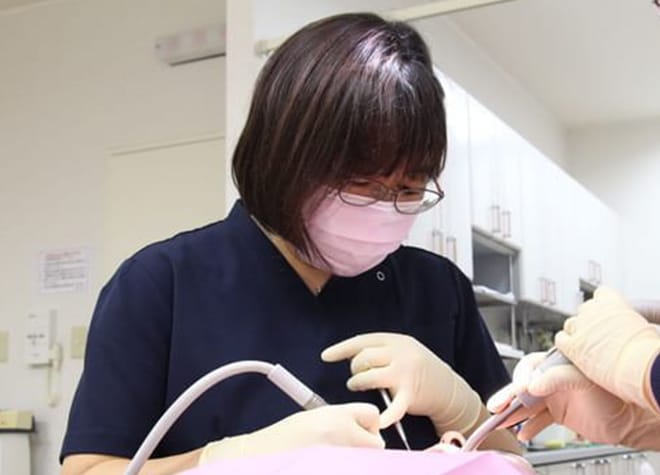 丘の上の歯医者さん_冨谷　美由喜