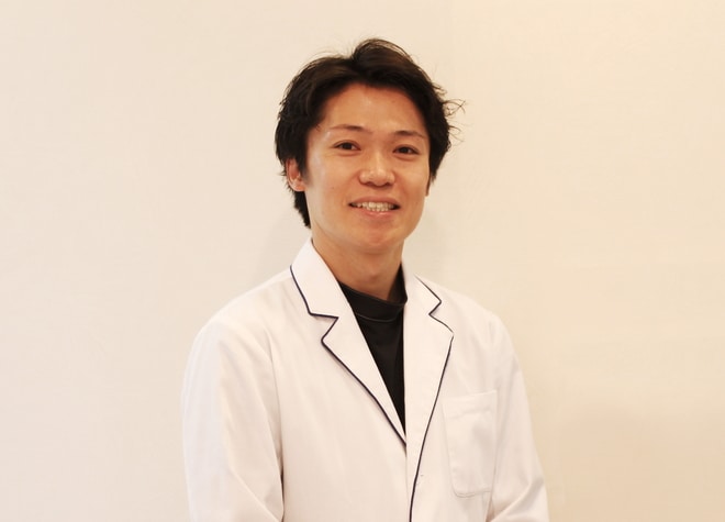 アインス歯科_荒関　昭博(Akihiro Arazeki)
