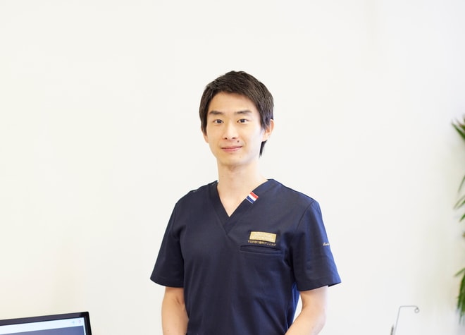 下北沢西口歯科クリニック_平澤　正洋