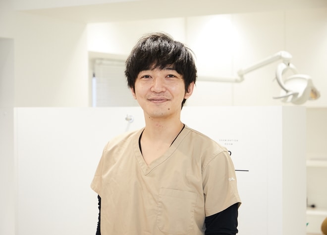 世田谷まきの歯科_牧野　友亮