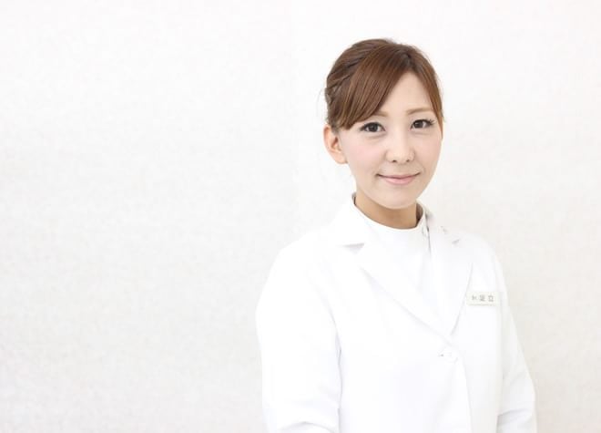 岸川歯科_足立 英子(Eiko Adachi)