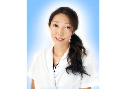 にじいろ歯科クリニック_寺山　絵里子