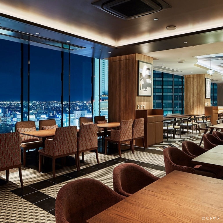 The Living Room with SKYBAR 三井ガーデンホテル名古屋