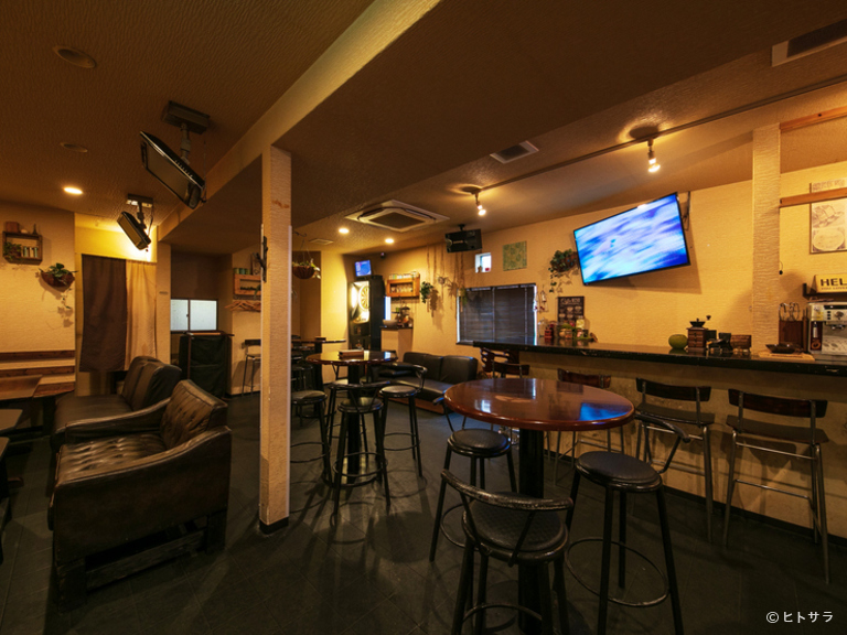 Cafe&BarAtoM_4