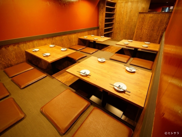 炭火焼鳥と手羽揚げの店 口八町 千日前店_1