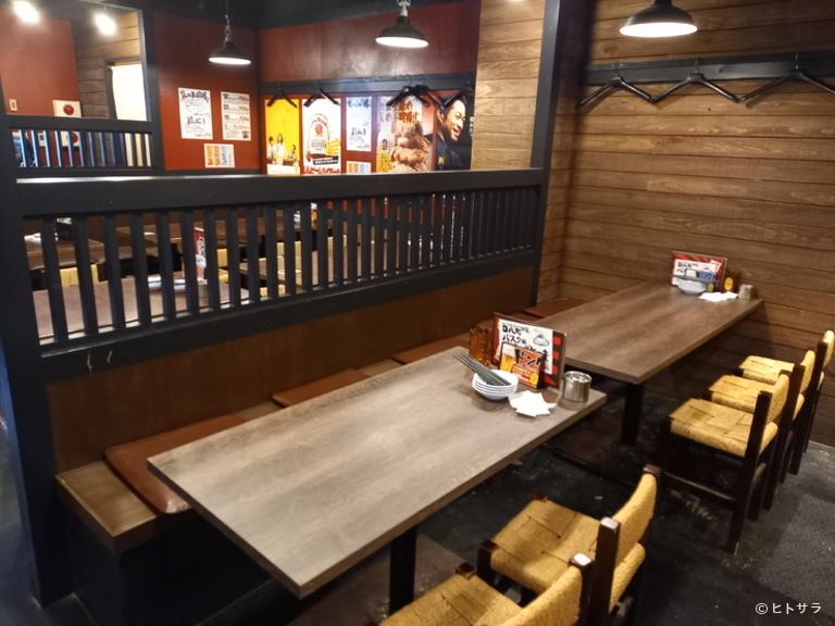 炭火焼鳥と手羽揚げの店 口八町　グランフロント前店_2