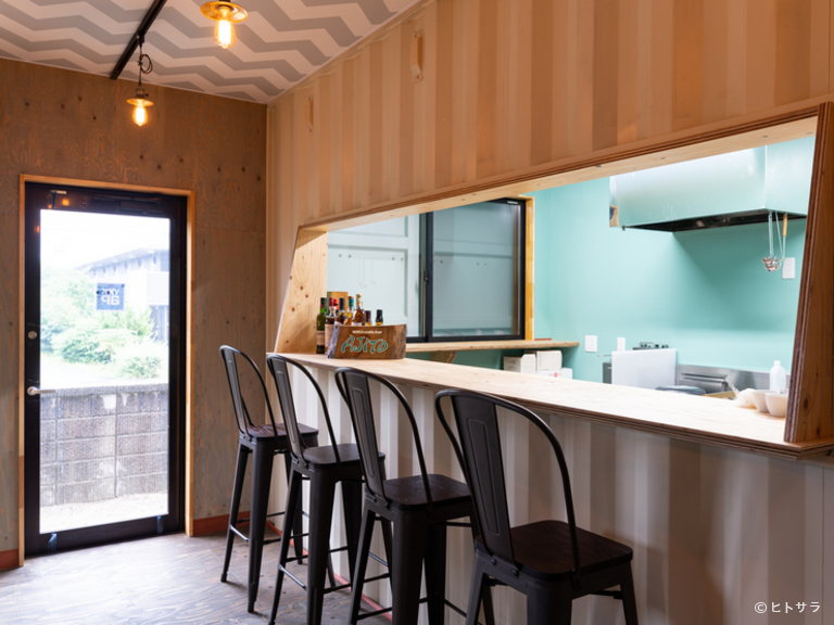 NIKUのcafeーbar　AJITO_2