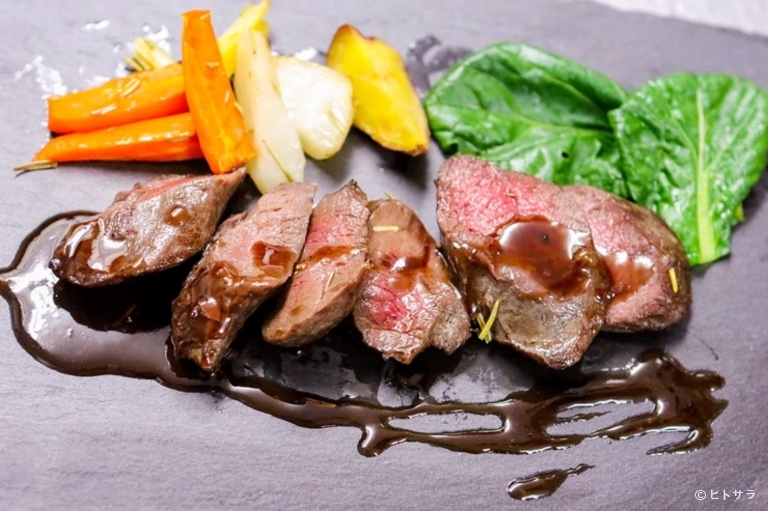 人と食をつなげるダイニングバーLinio_2