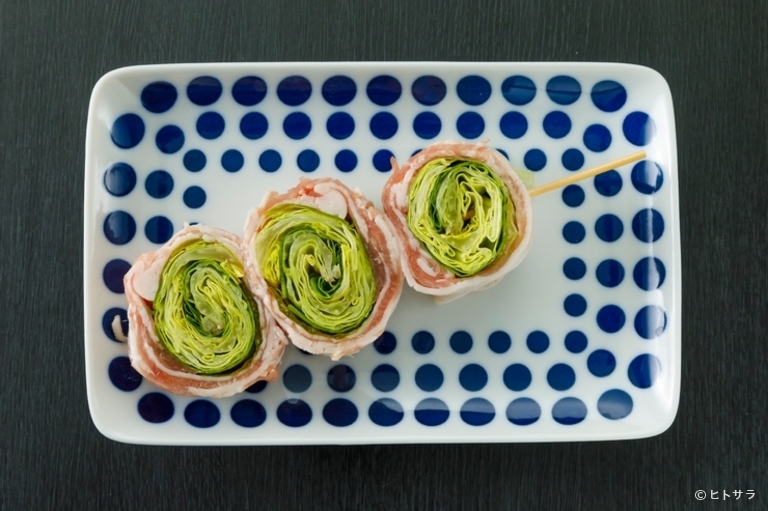 炭火野菜巻き串と餃子　博多うずまき　長崎思案橋店