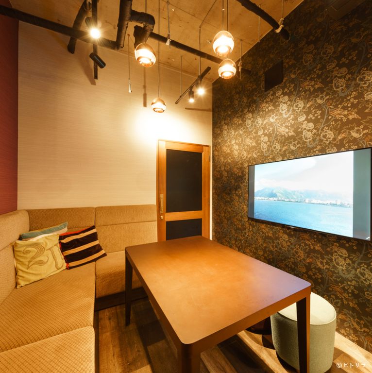 Cafe　Lounge　COLON