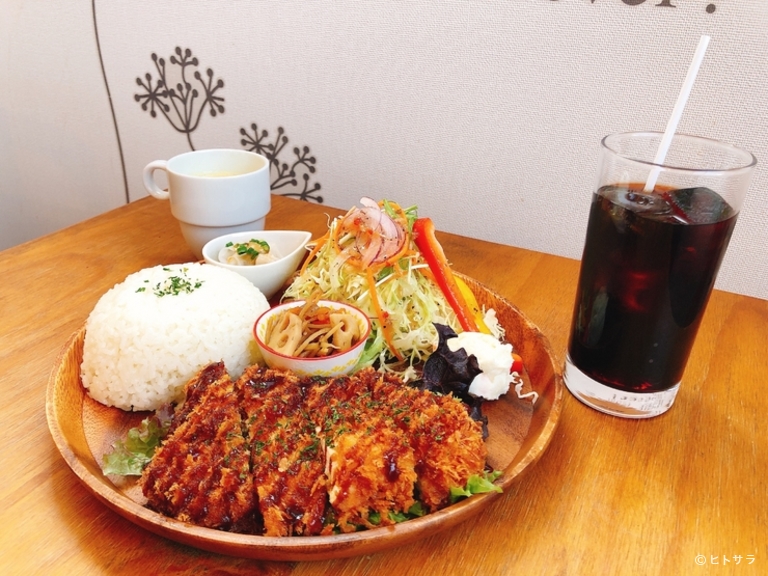 wine　deli　cafe　Abbey表山_1