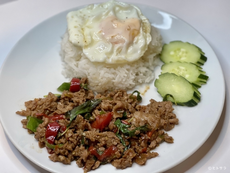 ガパオ専門店_3