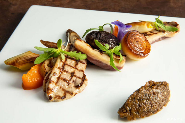 LAZOR GARDEN DINING_3