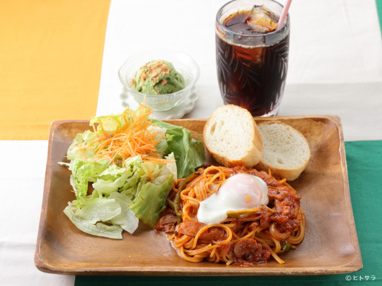 カフェ ラピス_1