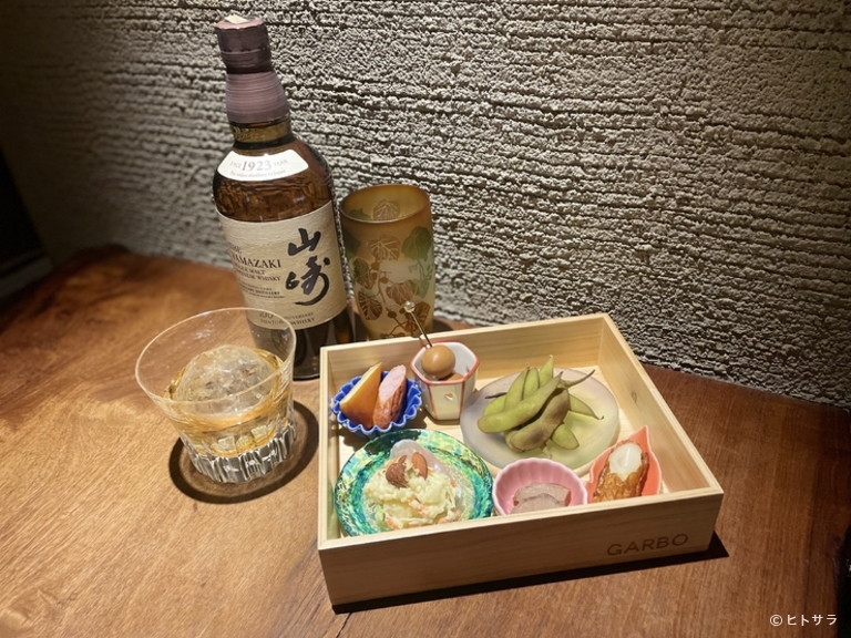 SUNTORY WHISKY BOTTLE BAR 札幌BAR GARBO_1