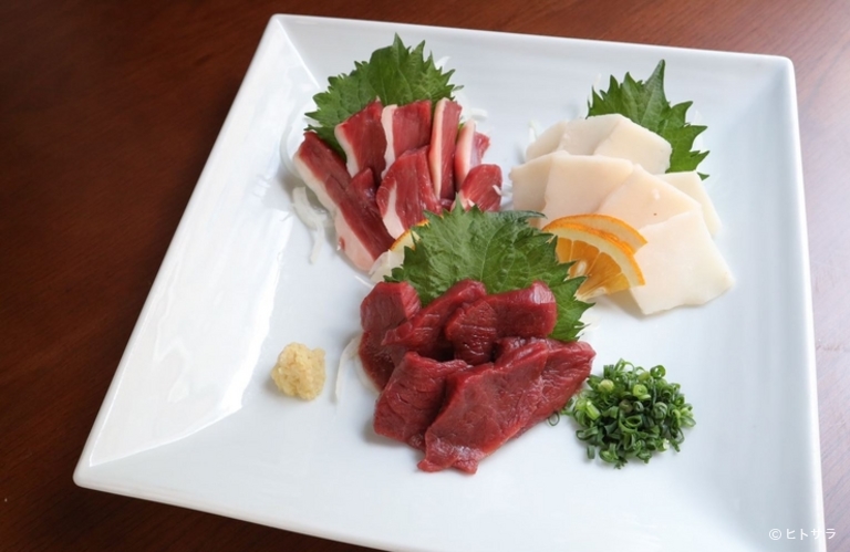 あごだしもつ鍋と旬の野菜　はがくれ_1