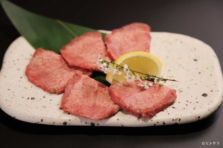 【町田人気店】【全席喫煙可能】『焼肉酒場‐なまら』_2