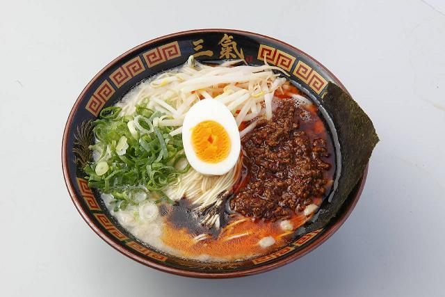 博多三氣　板付店_4