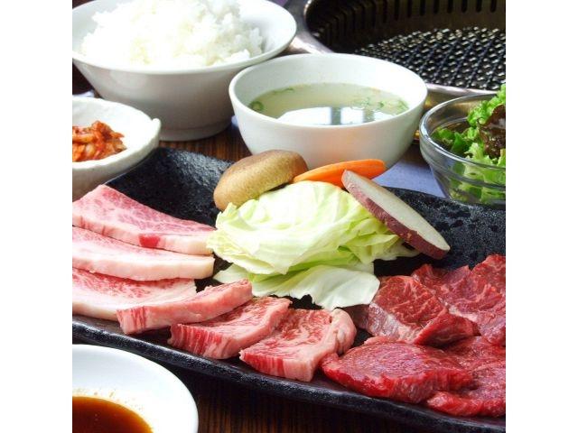 テーブルオーダーバイキング　焼肉　王道　川西店_4