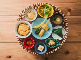 梅の花の定食や　うめまめ　ららぽーと門真店