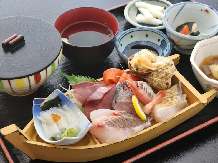 魚山亭