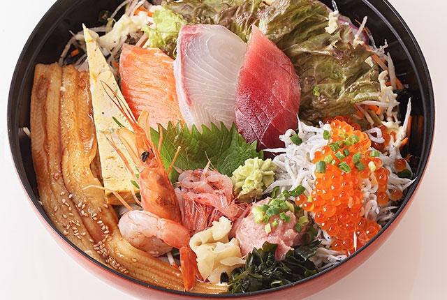 しらす問屋とびっちょ　弁財天仲見世通り店_2