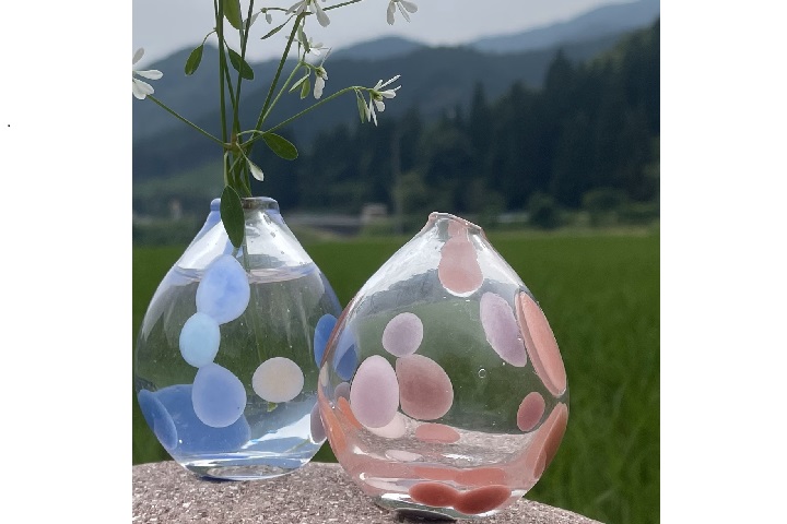 尾藤硝子工房