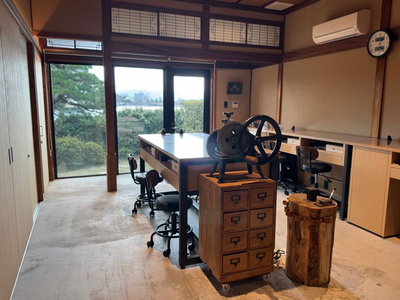 体験型ジュエリー工房湖鳥