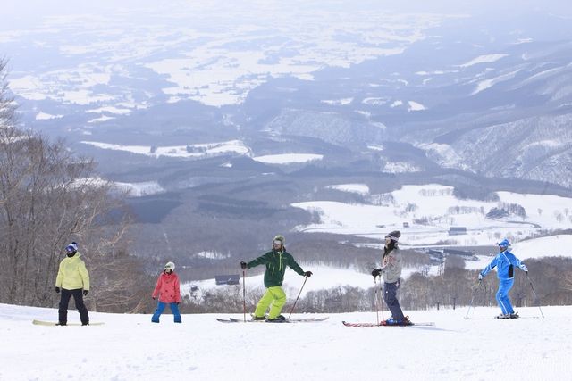 網張温泉スキー場