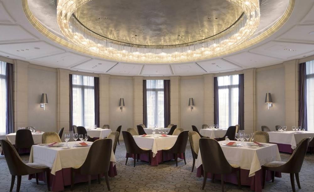 Restaurant 「Blanc Rouge」／東京ステーションホテル