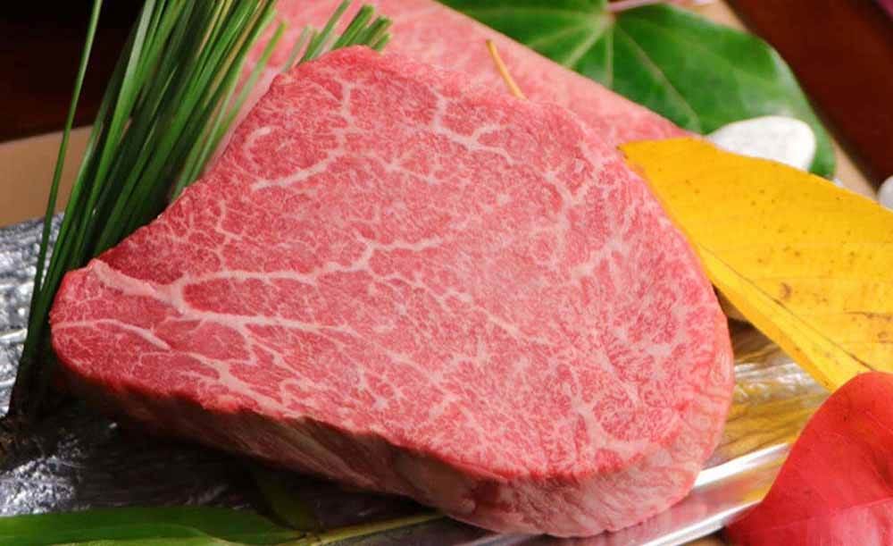 尾崎牛 鉄板焼き 吟 梅田ヒルトンプラザウエスト_3