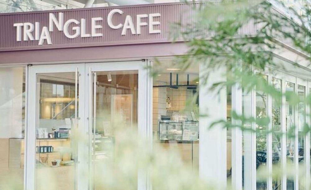 TRIANGLE CAFE_4