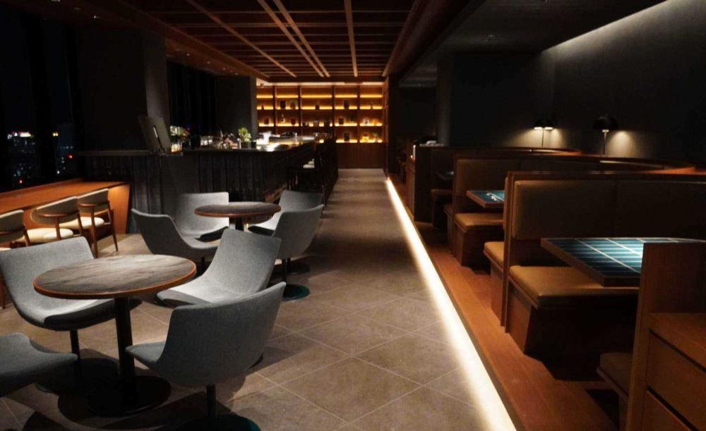sky lounge cafe &bar mequ_2