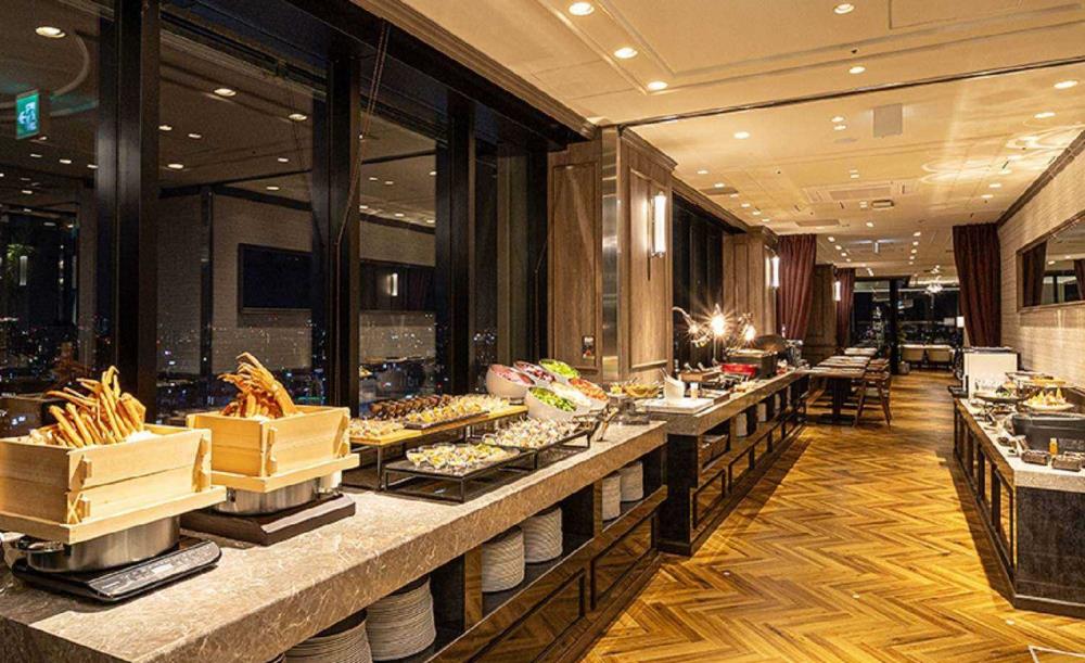SKY DINING UOMAN／アパホテル&リゾート 大阪なんば駅前タワー