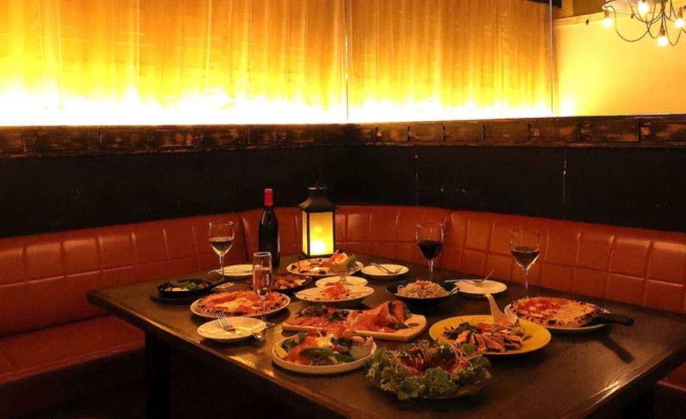 PIZZERIA & BAR LOGiC 梅田