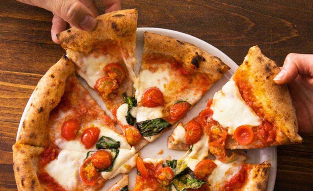 PIZZERIA & BAR LOGiC 梅田_3