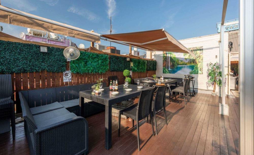 TERRACE GARDEN 8848