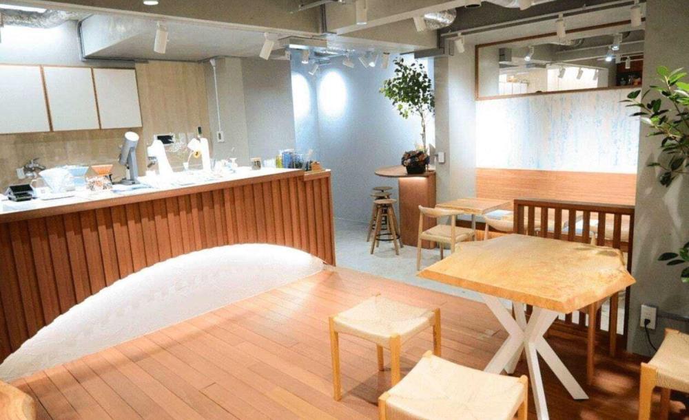 White Monkey coffee and bar