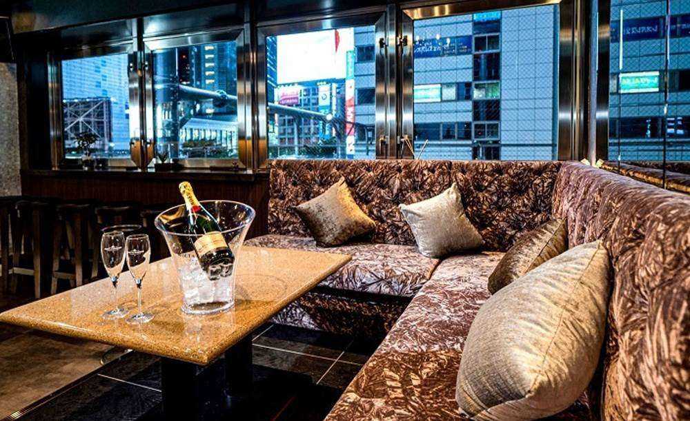 LUXURY KARAOKE＆BAR PALACE 渋谷