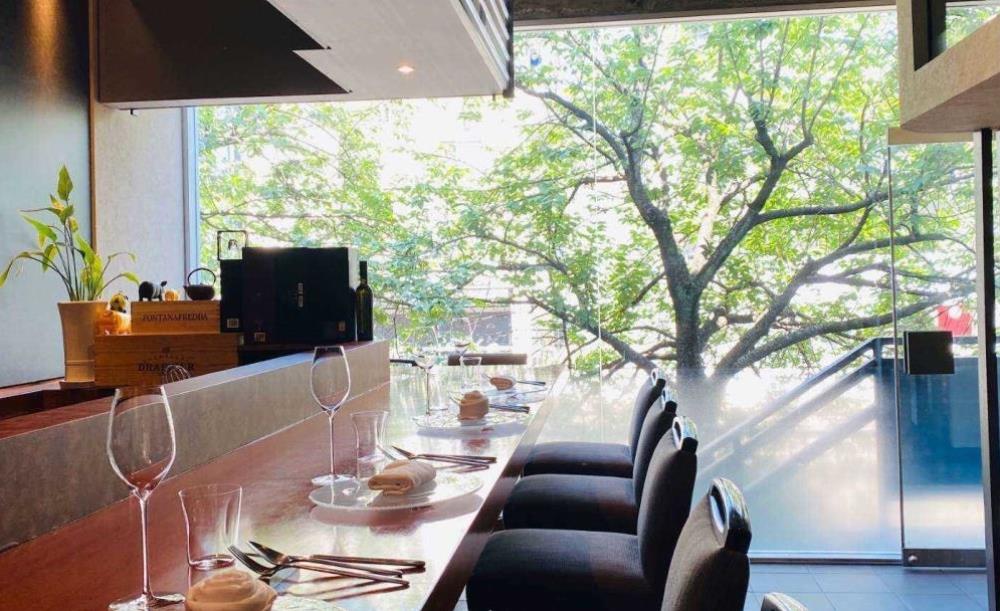 Restaurant Re