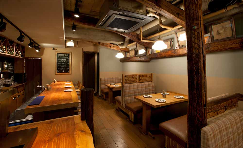 チーズとワインのお店 DEN HIBIYA
