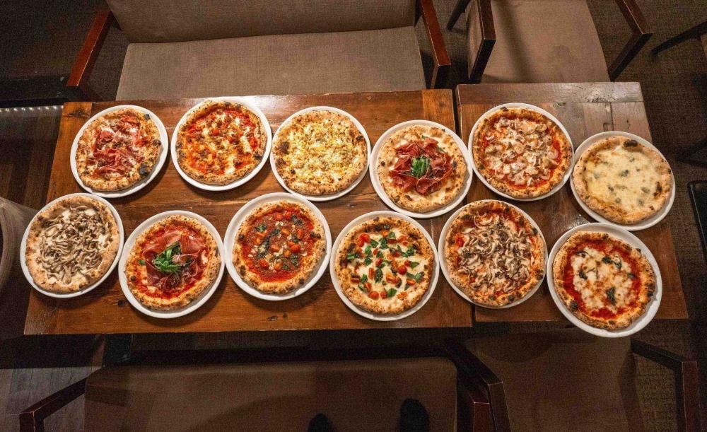 Trattoria Pizzeria Bar FAVETTA　窯焼きピザ　ファヴェッタ_3