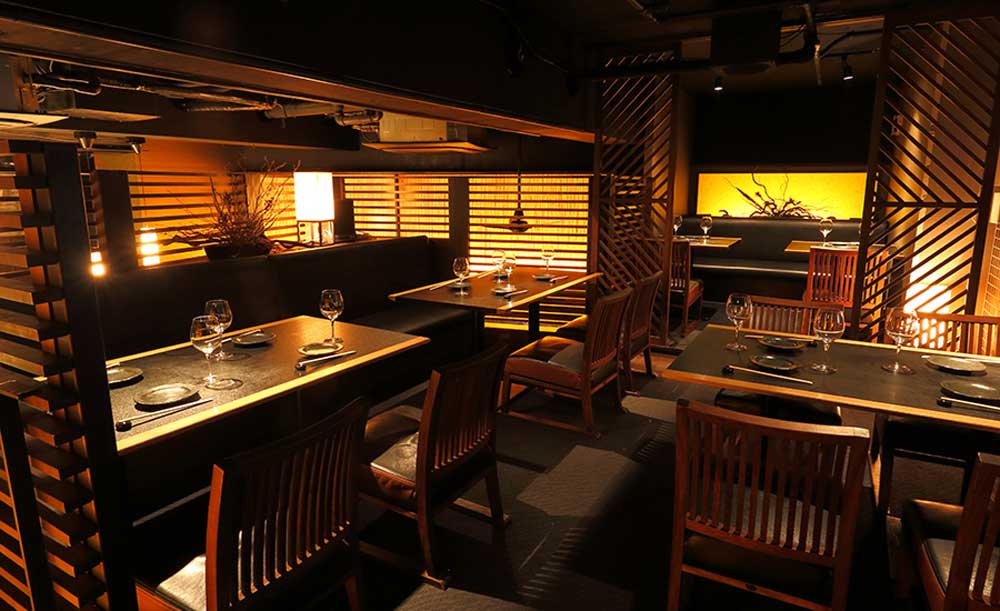 鉄板焼 天 文化村通り本店