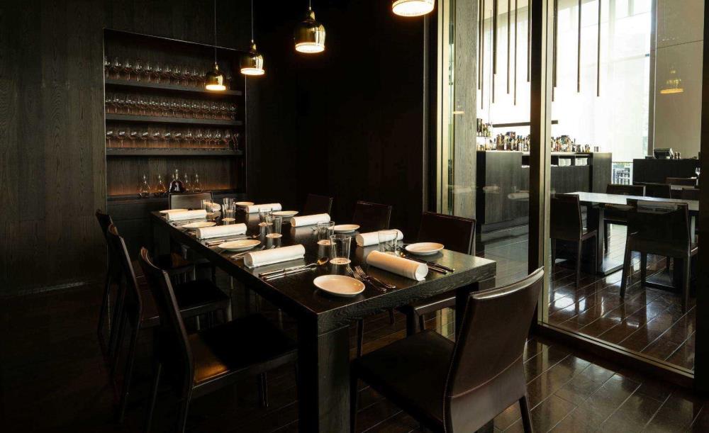THE COSMOPOLITAN GRILL/BAR/TERRACE_3